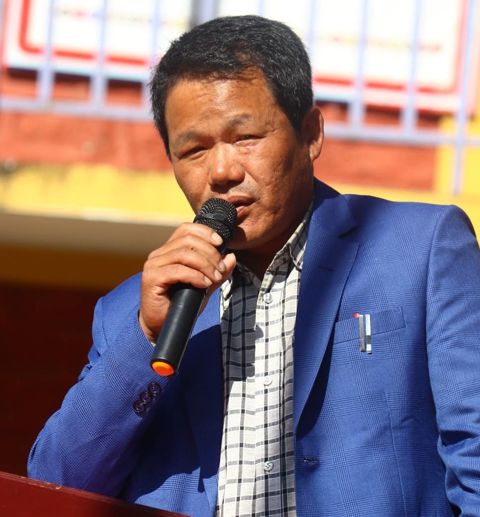 खगेन्द्र थक्लुङ (लिम्बु)