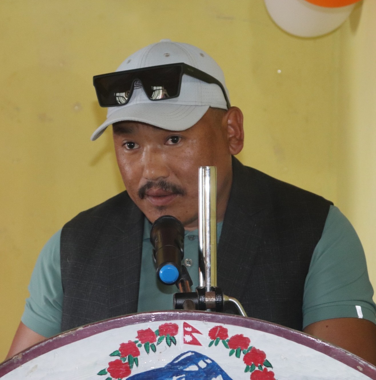 नरेन्द्र लिम्बु